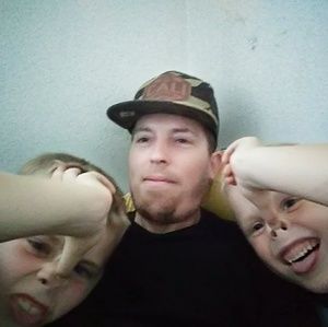 Meet your Posher, Charles